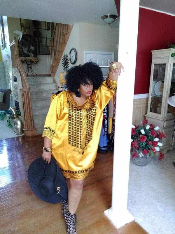 Nat"s Vintage Gold/Black two -piece skirt set run big