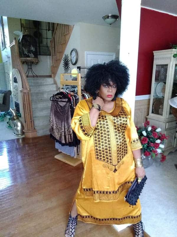 Nat"s Vintage Gold/Black two -piece skirt set run big - Image 4